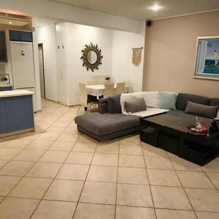Sea & Mountain View Holiday home *