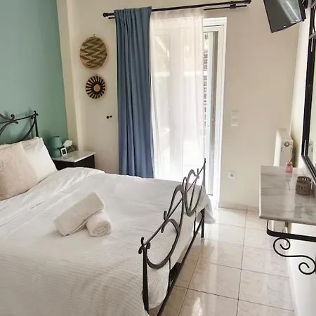 Sea & Mountain View Holiday home